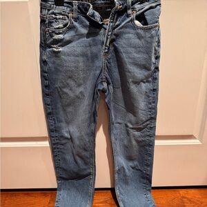 American Eagle Outfitters Light Wash Skinny Jeans with Distressed Detail